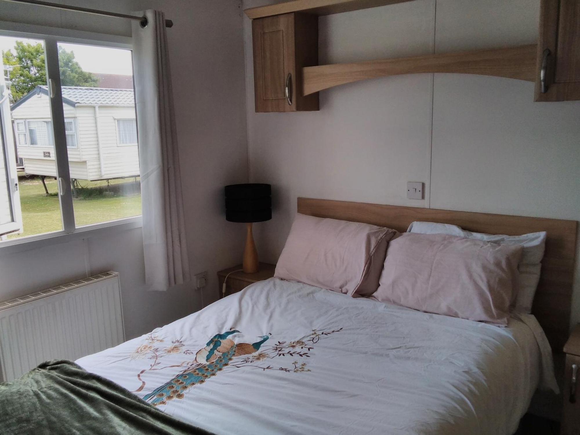 Private Caravan Situated At Parkdean Holiday Resort St Margaret'S At Cliffe Number 18 Eksteriør billede